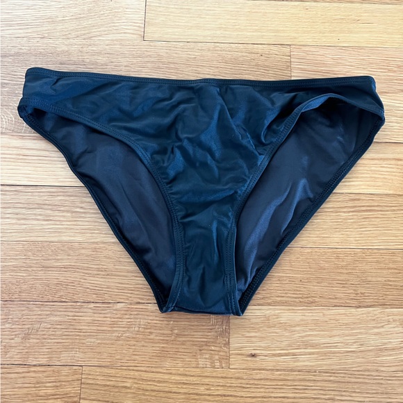 NWT Halter Neck Ruffle Hem Lace Panel Cute Tankini Set | Beachsissi - Picture 10 of 15